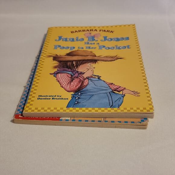 Lot of 2 Junie B. Jones Paperback Books - Acceptable Condition - # 1 & # 11 - Picture 4 of 6